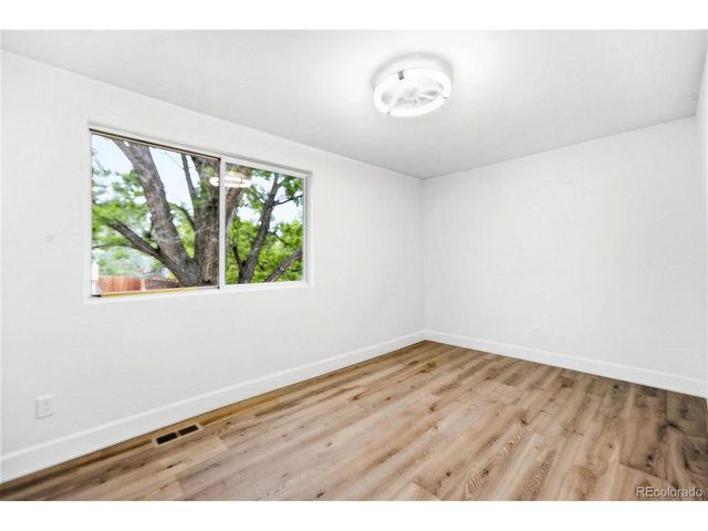 6222 W 70th Ave, Arvada, CO 80003