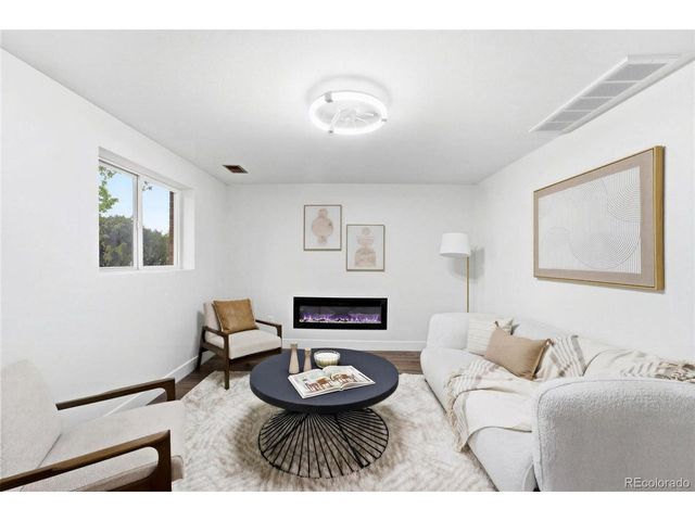6222 W 70th Ave, Arvada, CO 80003