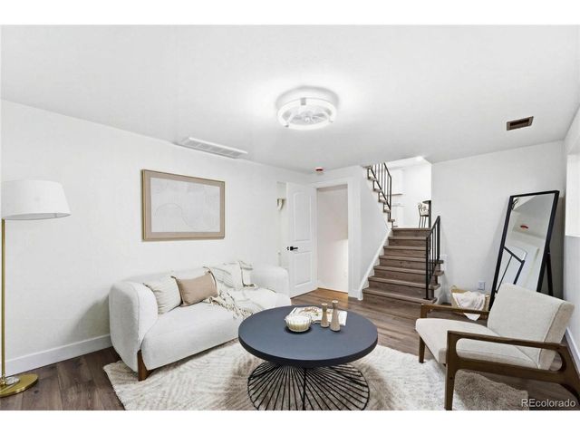 6222 W 70th Ave, Arvada, CO 80003