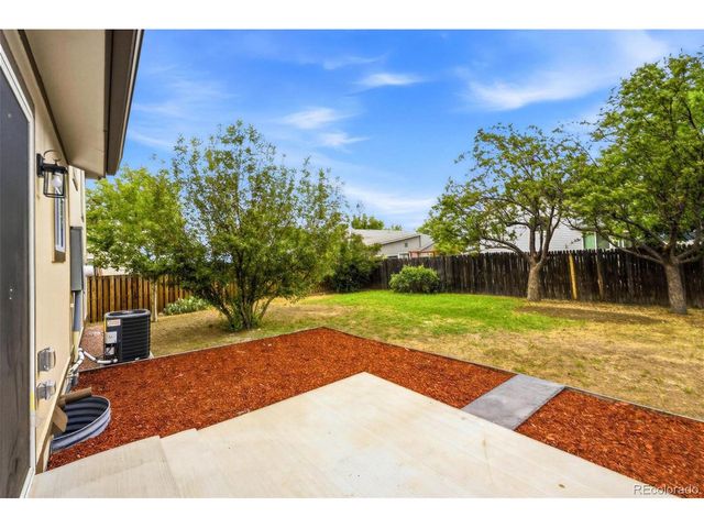 6222 W 70th Ave, Arvada, CO 80003