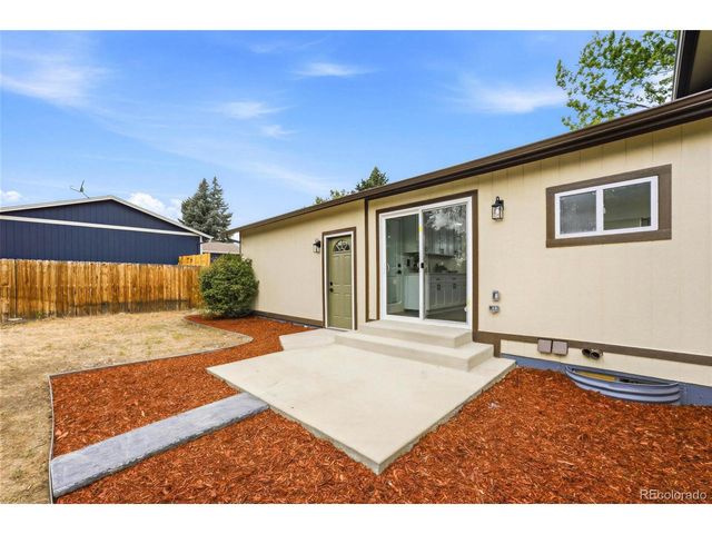 6222 W 70th Ave, Arvada, CO 80003
