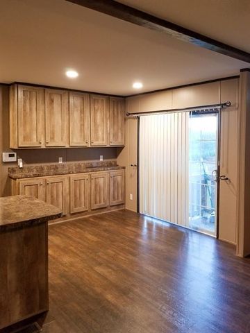 19645 Nordt Road, Damon, TX 77430