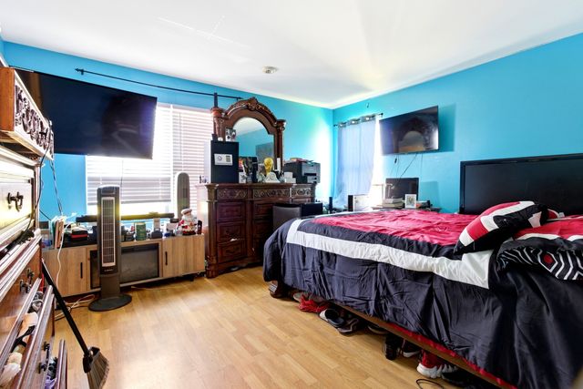 3710 Chatham Court, Joliet, IL 60435