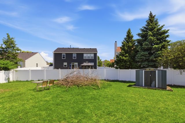 3710 Chatham Court, Joliet, IL 60435