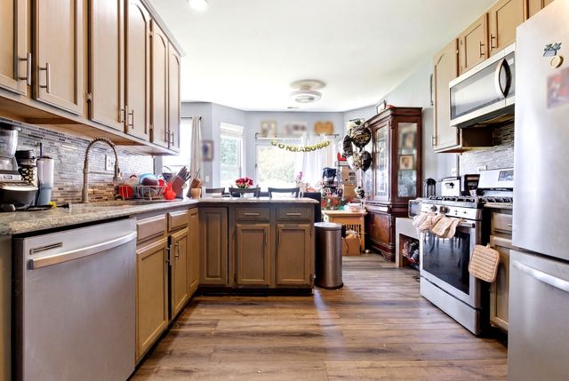 3710 Chatham Court, Joliet, IL 60435
