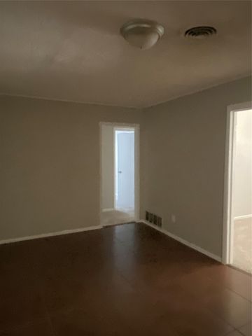 5616 Glen Forest Lane, Dallas, TX 75241