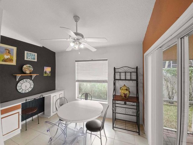 5178 Pelican Cove Drive, Boynton Beach, FL 33437