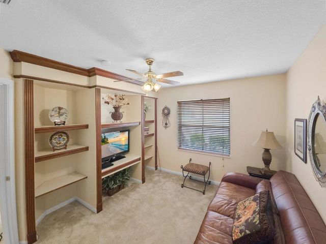 5178 Pelican Cove Drive, Boynton Beach, FL 33437