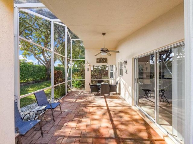 5178 Pelican Cove Drive, Boynton Beach, FL 33437