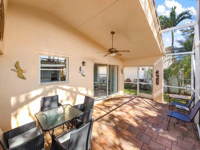 5178 Pelican Cove Drive, Boynton Beach, FL 33437
