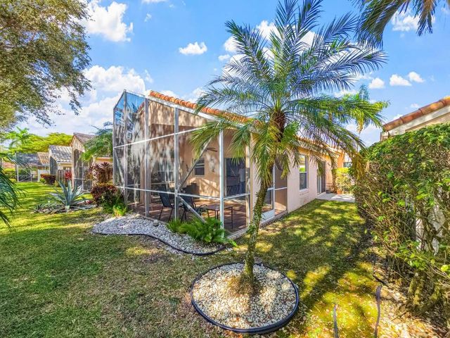 5178 Pelican Cove Drive, Boynton Beach, FL 33437