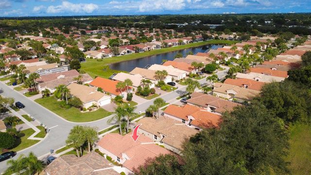 5178 Pelican Cove Drive, Boynton Beach, FL 33437