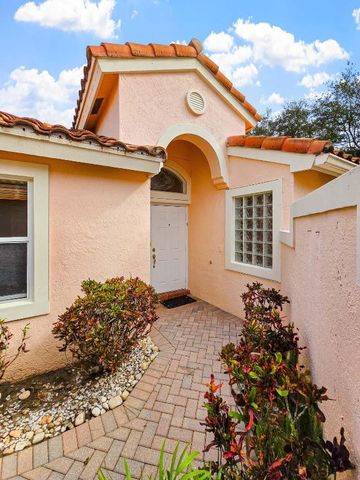 5178 Pelican Cove Drive, Boynton Beach, FL 33437