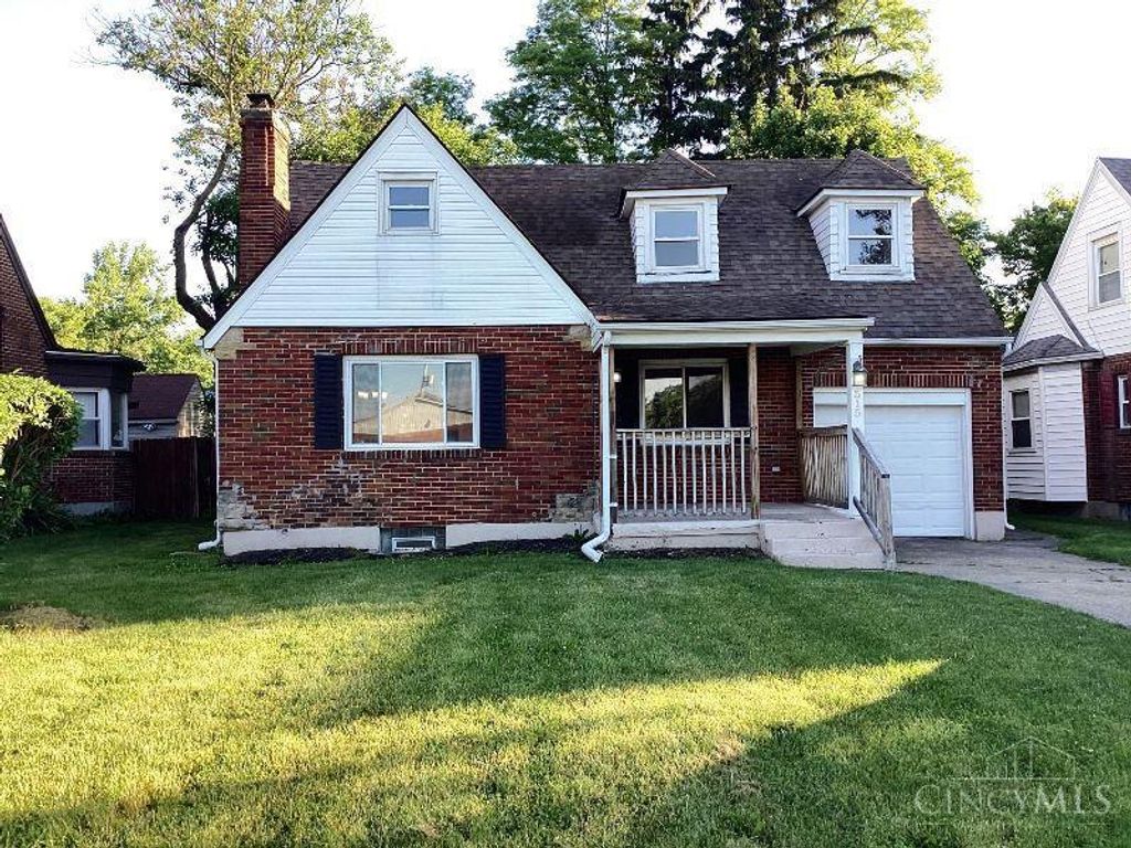 515 W Hillcrest Avenue, Dayton, OH 45406