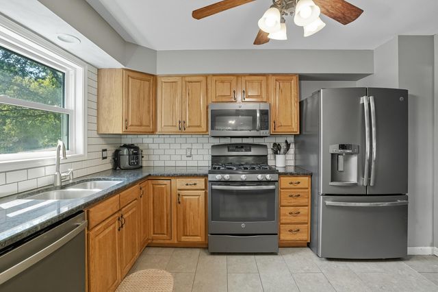 546 Timberwood Lane, Lowell, IN 46356