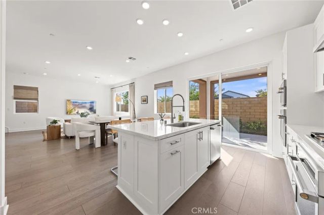 110 pansy, Irvine, CA 92618