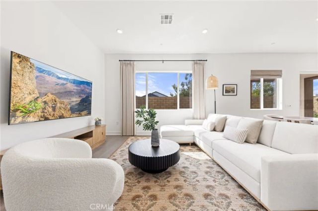 110 pansy, Irvine, CA 92618
