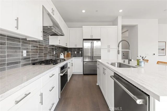110 pansy, Irvine, CA 92618