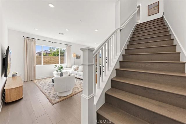 110 pansy, Irvine, CA 92618