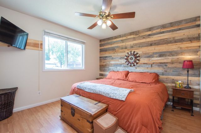 49 Evergreen Circle, West Fargo, ND 58078