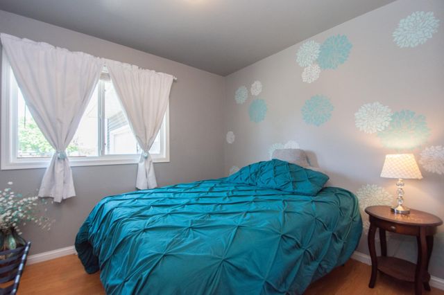 49 Evergreen Circle, West Fargo, ND 58078