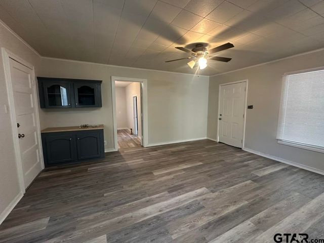 1201 S Tipton Ave, Tyler, TX 75701