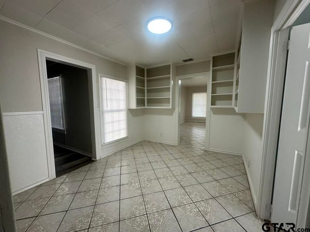 1201 S Tipton Ave, Tyler, TX 75701