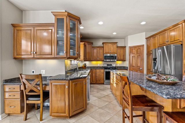 517 Oriole LANE, Howards Grove, WI 53083