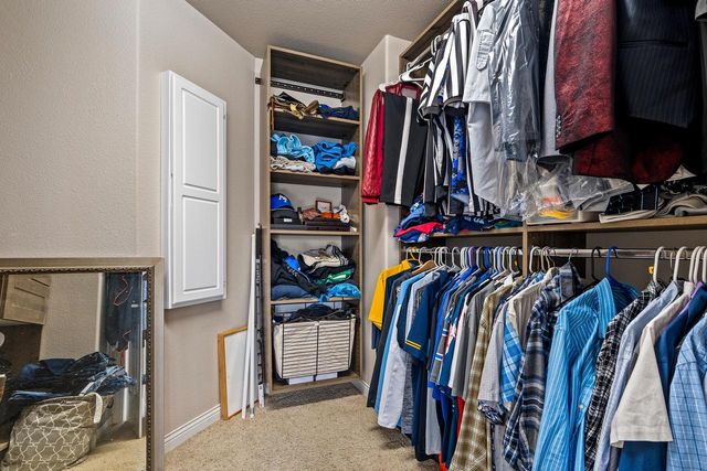 517 Oriole LANE, Howards Grove, WI 53083