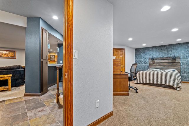 517 Oriole LANE, Howards Grove, WI 53083