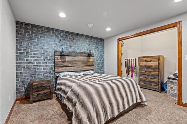 517 Oriole LANE, Howards Grove, WI 53083