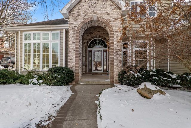 517 Oriole LANE, Howards Grove, WI 53083