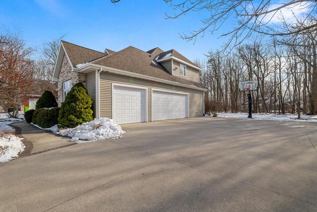 517 Oriole LANE, Howards Grove, WI 53083