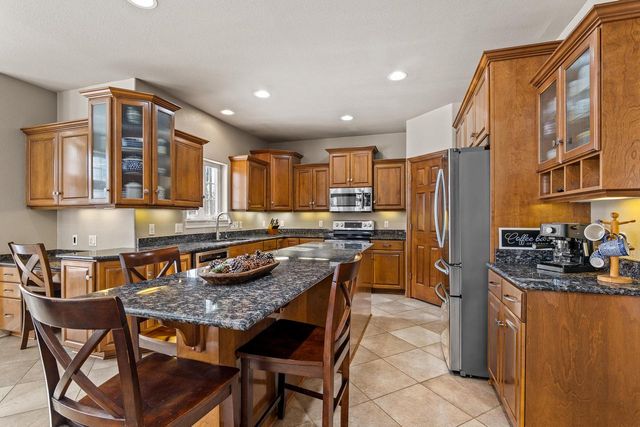 517 Oriole LANE, Howards Grove, WI 53083