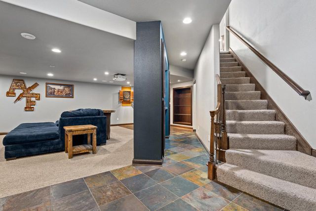 517 Oriole LANE, Howards Grove, WI 53083