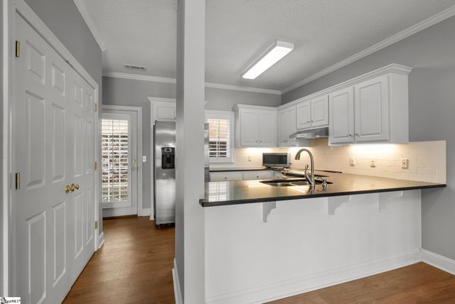 20 Rock Garden Lane, Greenville, SC 29609