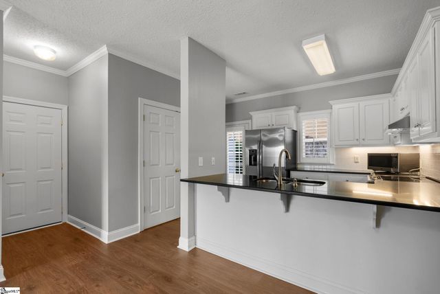 20 Rock Garden Lane, Greenville, SC 29609