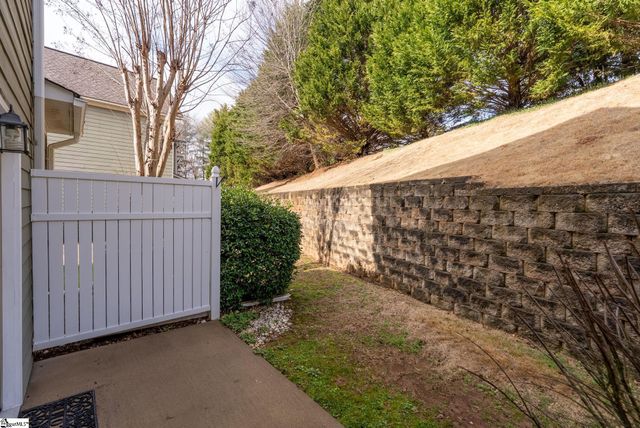 20 Rock Garden Lane, Greenville, SC 29609