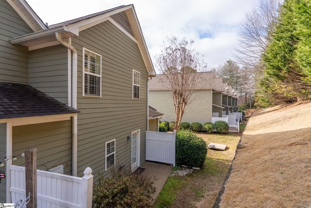 20 Rock Garden Lane, Greenville, SC 29609