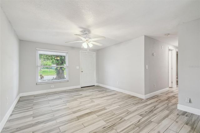 3679 SUGARCREEK DRIVE, Tampa, FL 33619