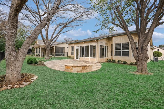 129 Enchanted DR, Georgetown, TX 78633