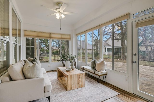 129 Enchanted DR, Georgetown, TX 78633