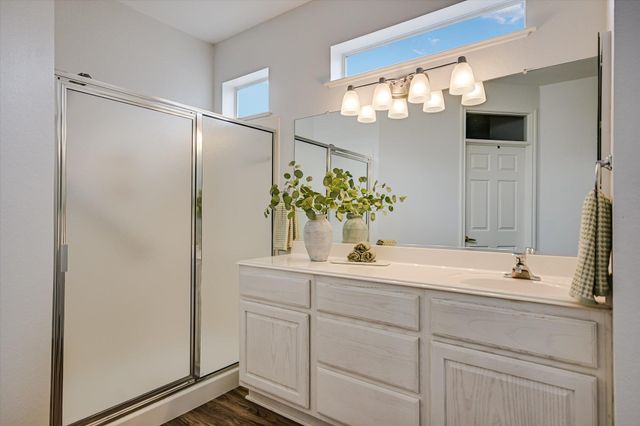 129 Enchanted DR, Georgetown, TX 78633