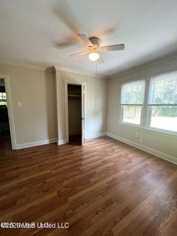 1693 Vine Street, Biloxi, MS 39531