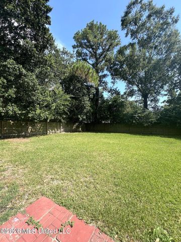 1693 Vine Street, Biloxi, MS 39531
