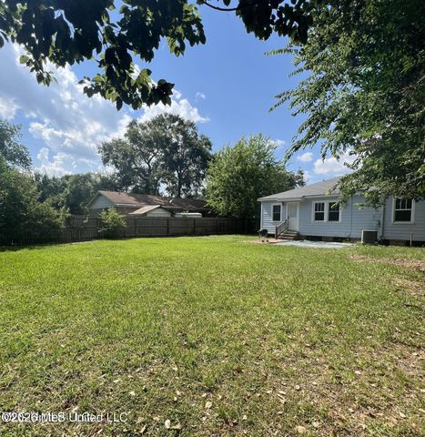 1693 Vine Street, Biloxi, MS 39531