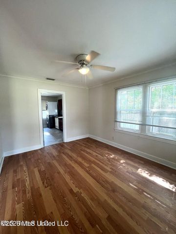 1693 Vine Street, Biloxi, MS 39531