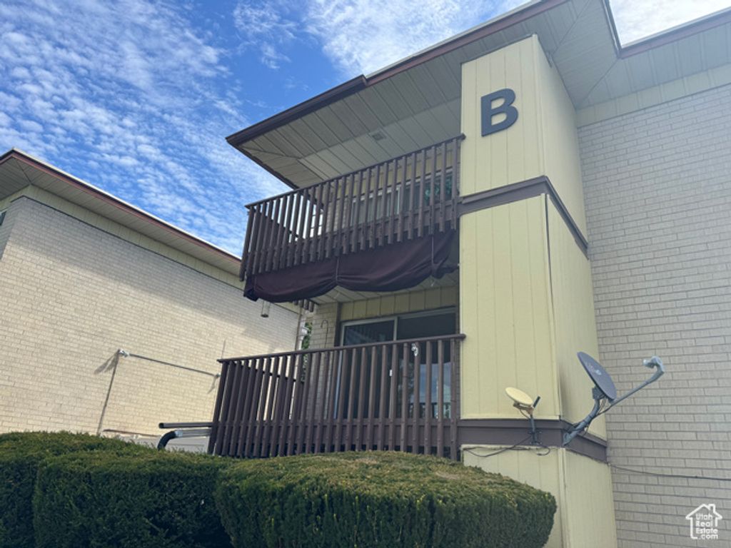616 N OAKLEY ST #B208, Salt Lake City, UT 84116