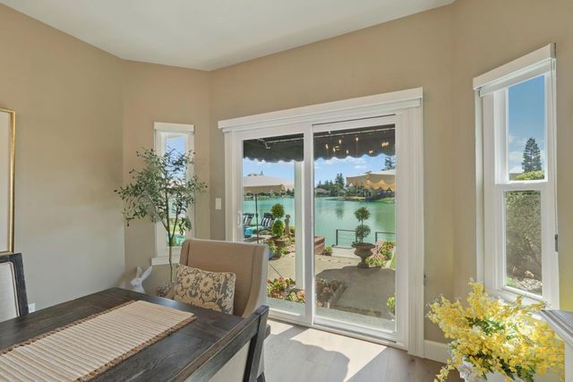 1720 Windjammer Ct, Lodi, CA 95242