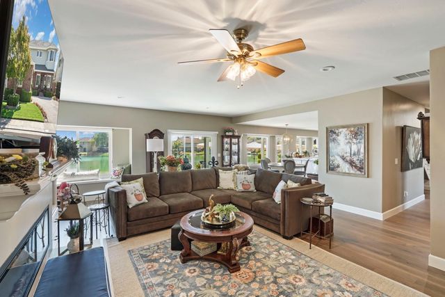 1720 Windjammer Ct, Lodi, CA 95242